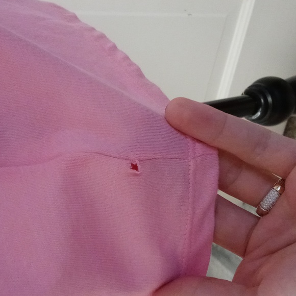 🆕️ 💗Juicy Couture💗 - Pink/Silver Sequin S/S Graphic Tee - Picture 8 of 14